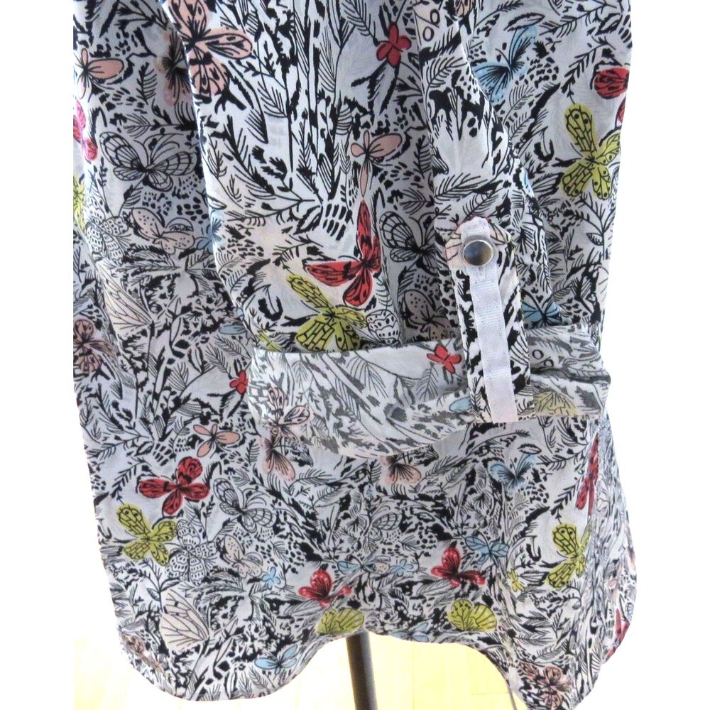 Christopher & Banks Floral and Butterfly Button Down Large NWOT - Picture 6 of 9